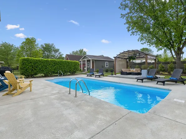 105 Hedge Ct, Smyrna, TN 37167