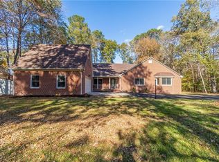 3822 Deer Path Rd, Suffolk, VA 23434