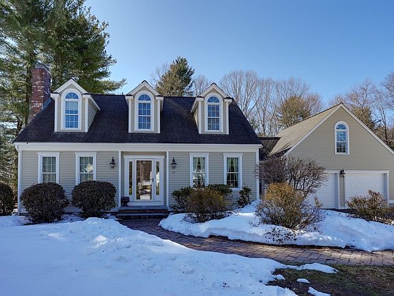 2nd image of 10 Sawyer Rd