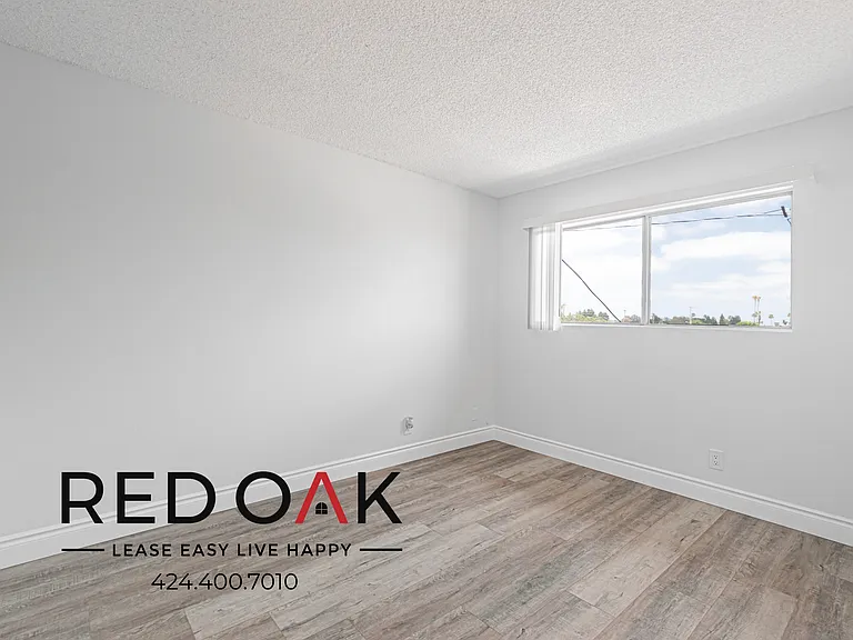 21833 Verne Ave #13 — Photo 20