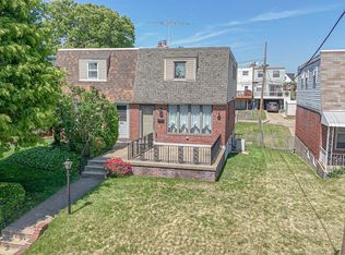 3415 Aubrey Ave, Philadelphia, PA 19114