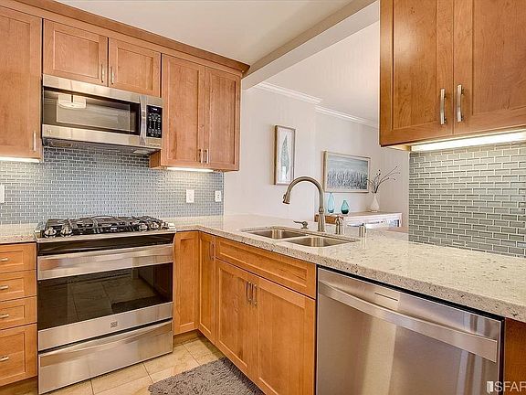 5th image of 1650 Jackson St APT 704