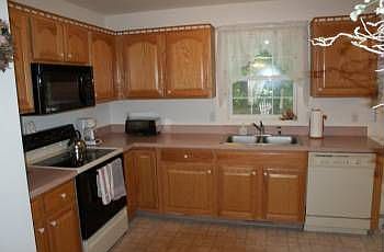 4th image of 24 Archer Dr