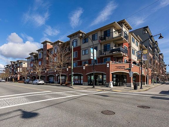 2nd image of 11862 226th St #305