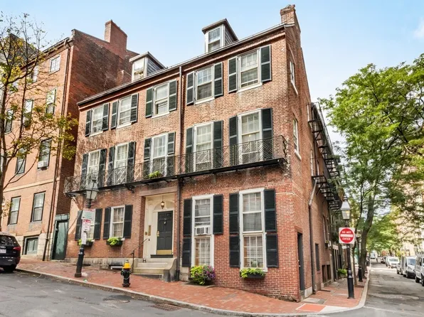 59 Hancock St APT 1, Boston, MA 02114