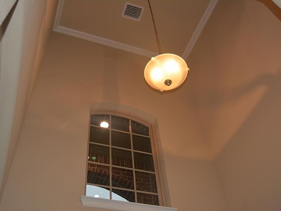 5th image of 16500 Spence Park Ln