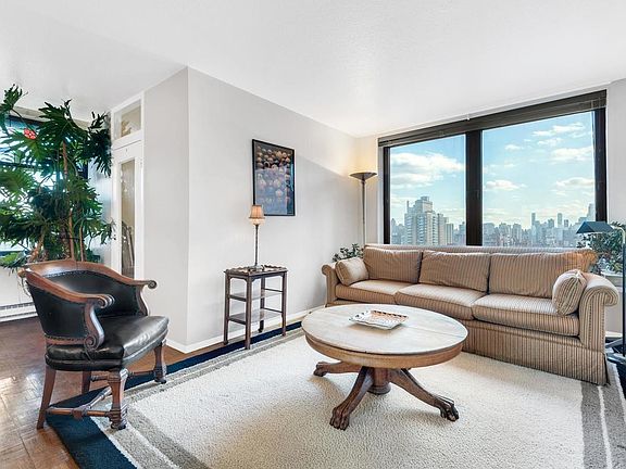 2nd image of 1601 3rd Ave APT 24F
