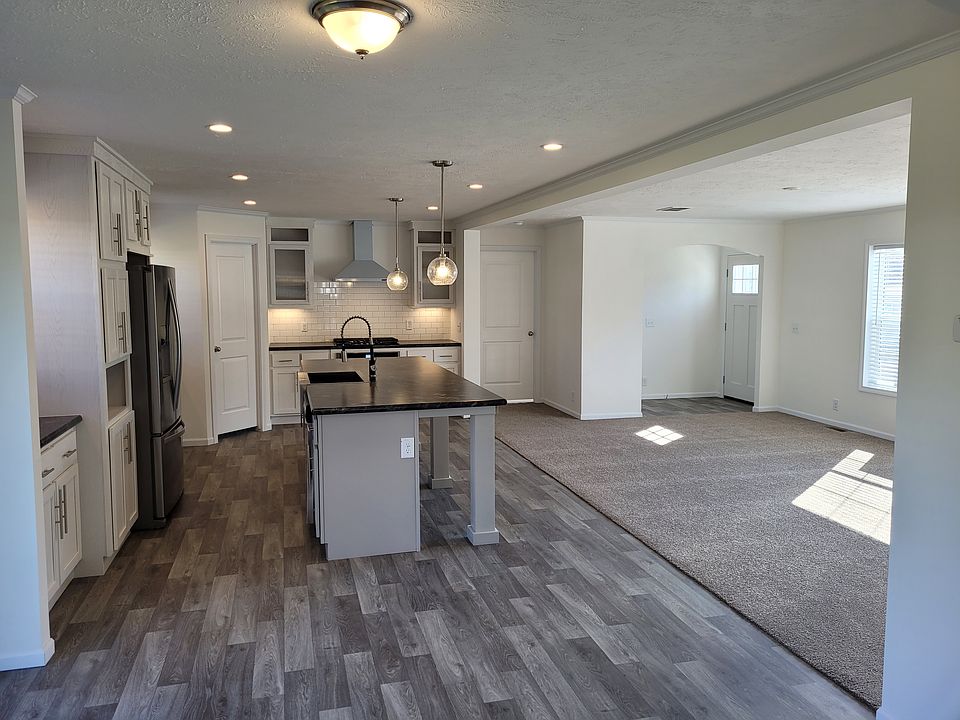 1133 Yeomans St Ionia, MI, 48846 Apartments for Rent Zillow