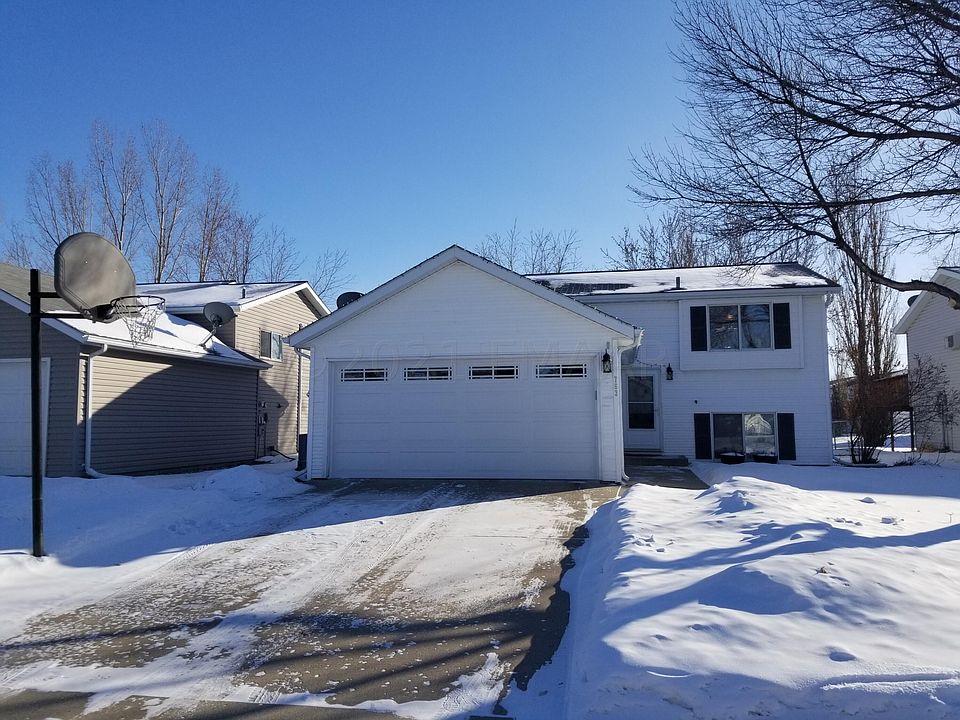 1st image of 763 14th Ave W