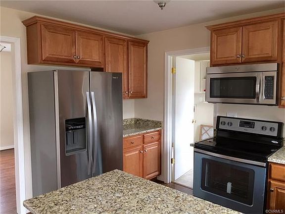 4th image of 4904 Green Run Ct