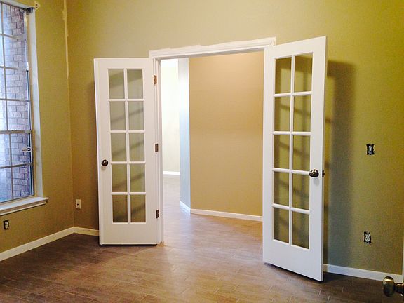 Office or 4th bedroom