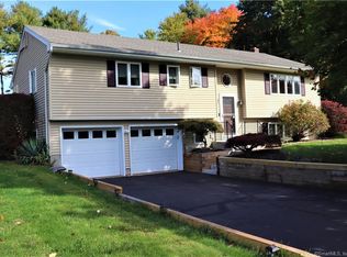 21 Hazel St, South Windsor, CT 06074