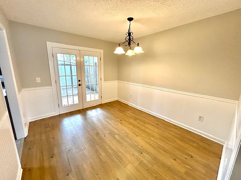 119 Crescent Cir — Photo 9