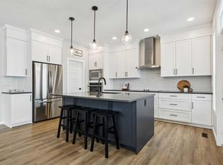 103 Saddlebred Line, Cochrane, AB T4C3B6