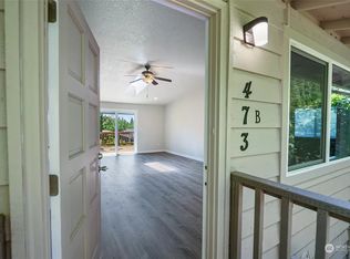 473 Hoquiam Ave NE APT B, Renton, WA 98059