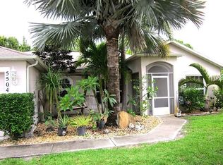 5504 Hickory Dr, Fort Pierce, FL 34982