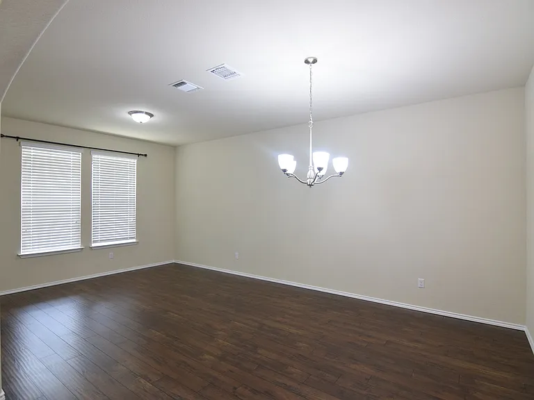 1114 Iron Glen Dr — Photo 11