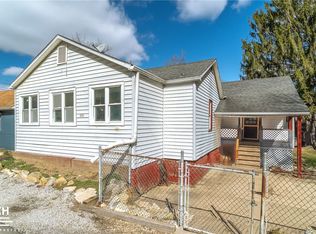 111 Park Rd, Midway, PA 15060