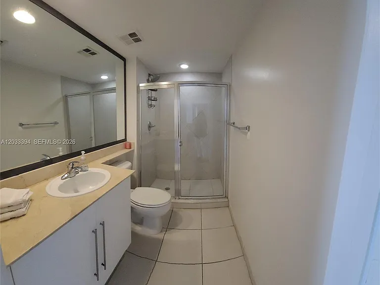 325 S Biscayne Blvd #3321 — Photo 25