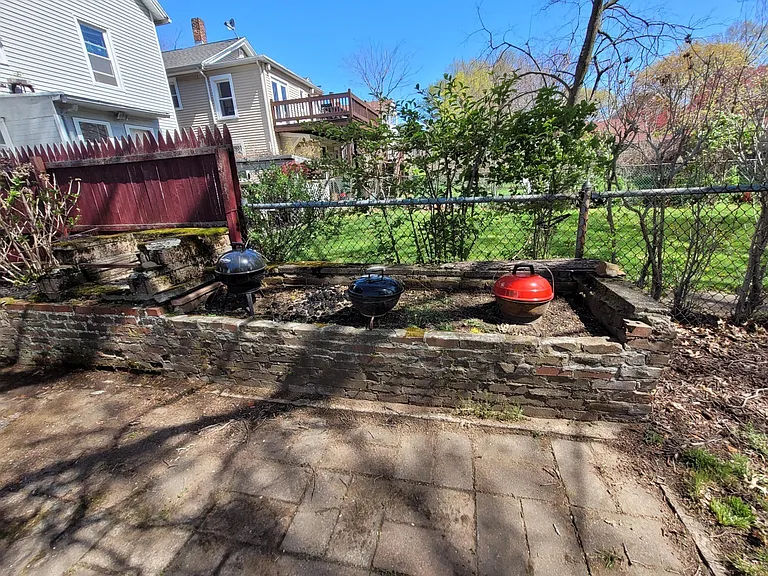 117 Nicoll St #2 — Photo 11