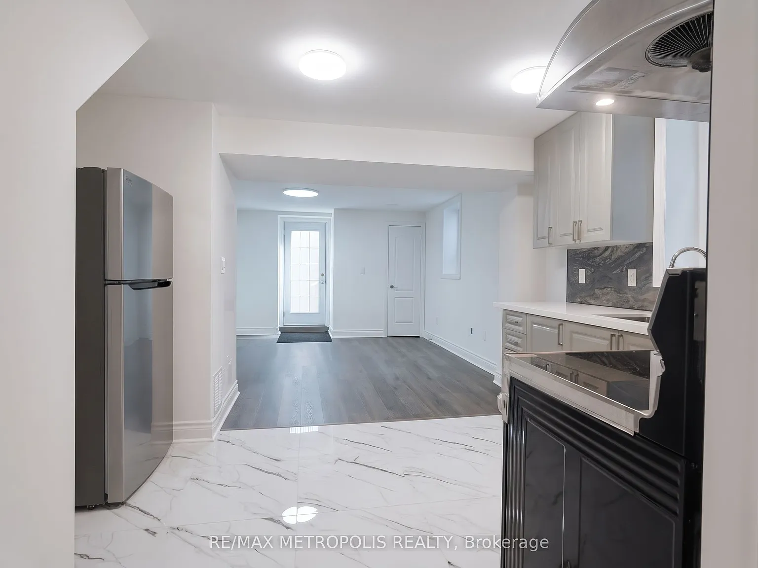 2 bed, $1,950 — Photo 4