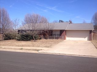 1338 N Pine Creek Dr, Fayetteville, AR 72704