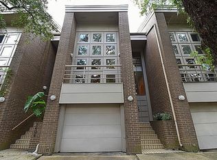 2402 Yupon St, Houston, TX 77006