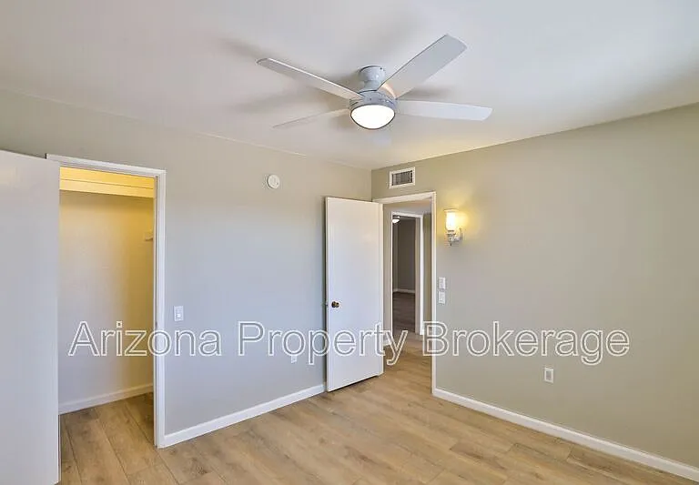 11838 N Sun Valley Dr — Photo 15