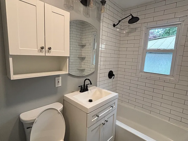 Maple Dr — Photo 9