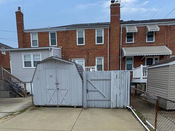 3rd image of 7908 Saint Monica Dr