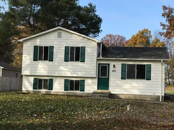 2531 Lisa Dr, Columbiaville, MI 48421