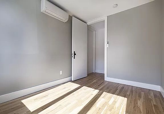 5th image of 773 Lexington Ave #1F