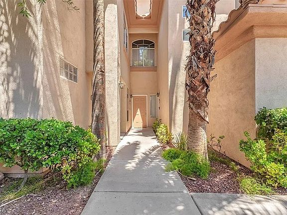 3rd image of 2050 W Warm Springs Rd Unit 1212