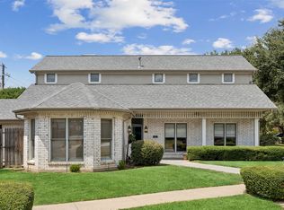 901 Olde Towne Dr, Irving, TX 75061