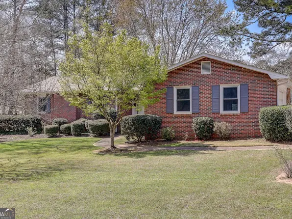 757 Sugar Hill Ln SE, Conyers, GA 30094