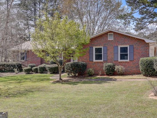 757 Sugar Hill Ln SE, Conyers, GA 30094