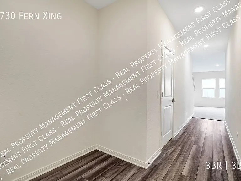 7730 Fern Xing — Photo 3