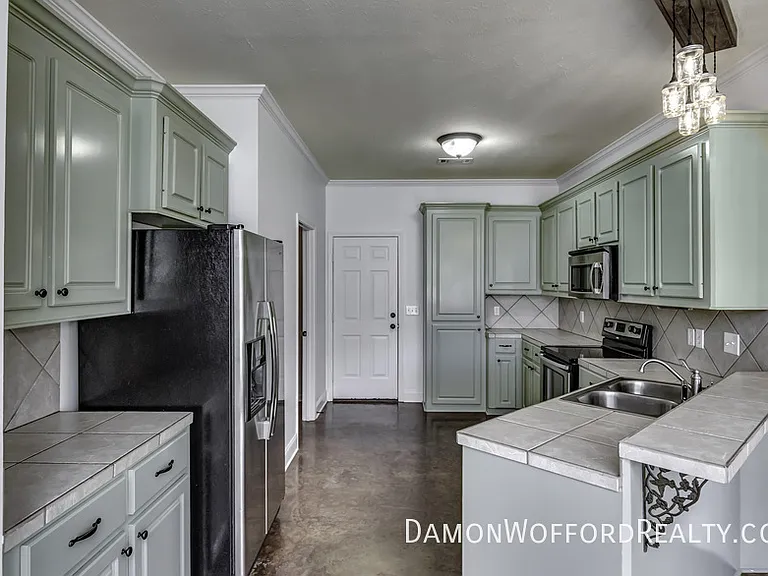 107 Emry Cv — Photo 72