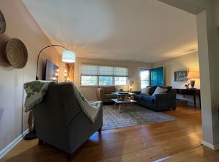 2704 N Skyline Dr, Bloomington, IN 47404