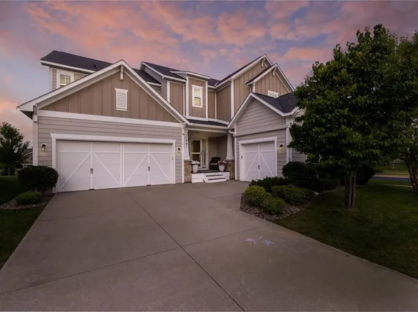 15901 Elmwood Way, Apple Valley, MN 55124