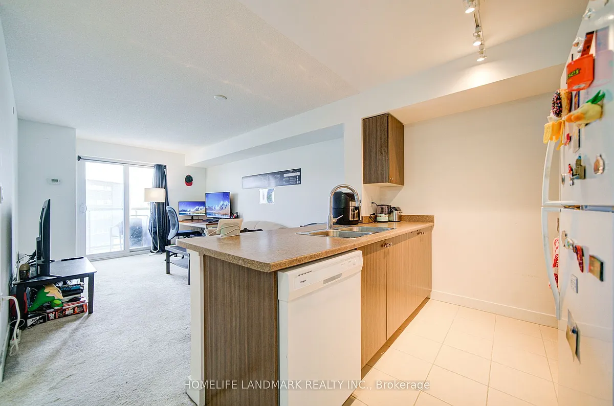 Building Photo - 1346 Danforth Rd #1416