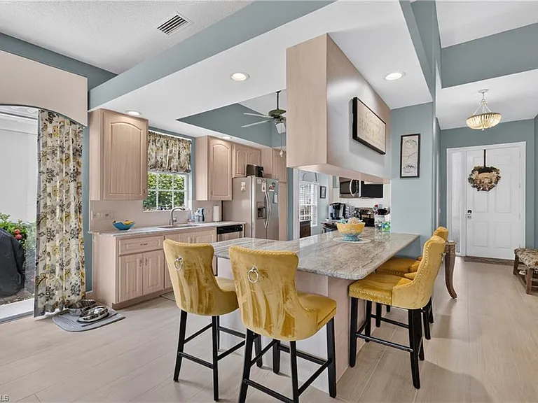 3204 Benicia Ct — Photo 8