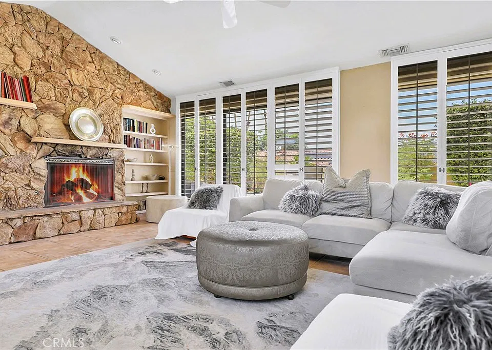 72816 Mesa View Dr