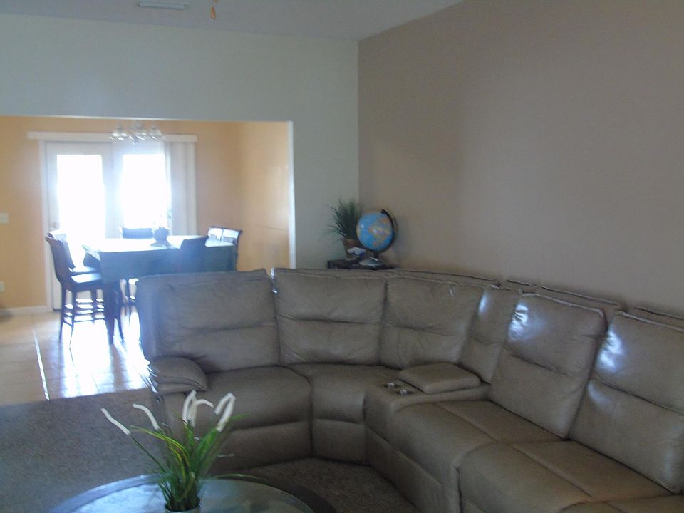 1st image of 230 Royal Palms Ave