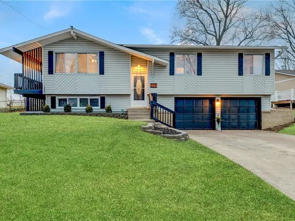 309 NE 88th Ter, Kansas City, MO 64155