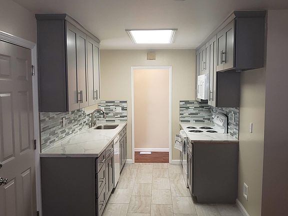 4th image of 4345 Lynfield Ln