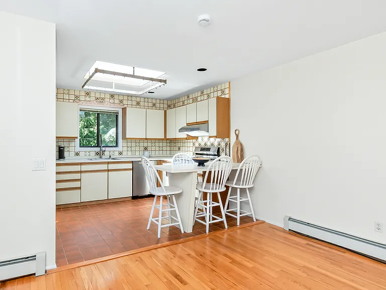32 Fieldview Ln — Photo 15