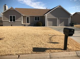 2308 Kerri Dr, Dodge City, KS 67801