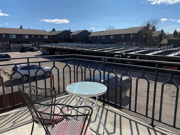 3825 S Monaco Pkwy #211-1 — Photo 8