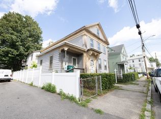 44-46 Fort Hill Ave, Lowell, MA 01852